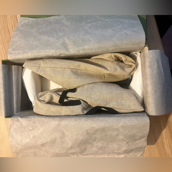 Gucci G cut suede slides in light blue (salvy green) - Picture 5 of 13